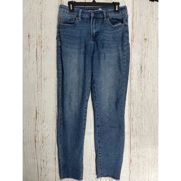 Max Studio Indigo Women 8 Dark Wash Skinny Jeans Denim Pocket Zip Blue Regular - Picture 1 of 7